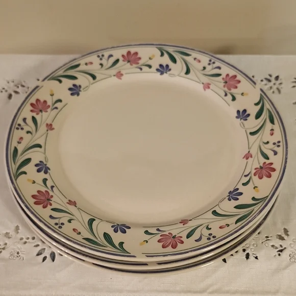 Farberware Berrywine Stoneware Dinner Plate (Set of 3)