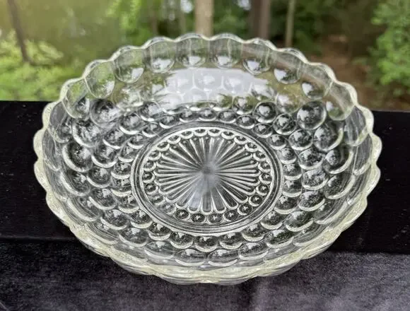 VTG Anchor Hocking Shallow Serving Bowl Dish Bubble Pattern 8 3/8