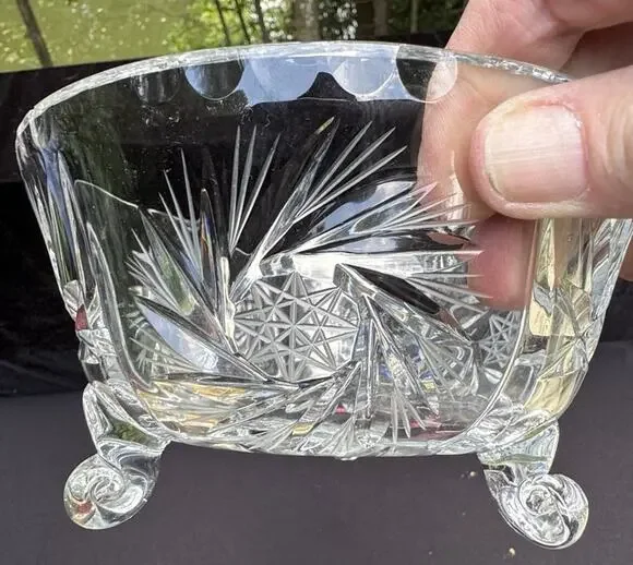 Vtg Crystal Glass Pinwheel Center Star Of David Pattern Footed Serving Bowl -C13
