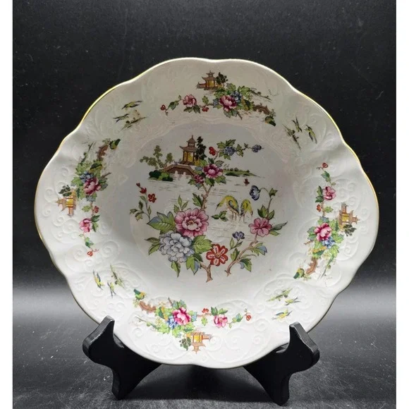 Crown Staffordshire Pagoda Fine Bone China Bowl Chinoiserie Birds England 8.25
