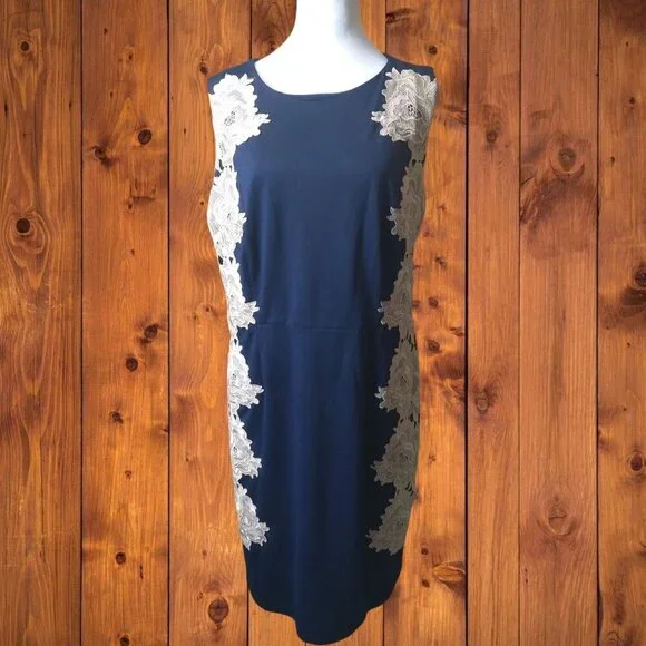 Trixxi  Size 16 Blue Sheath Dress Floral Lace Accents Classic Party Feminine