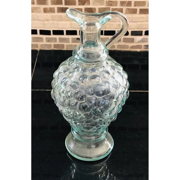 Beautiful‎ Vintage Vetreria Etrusca Light Green Glass Cruet Grapes W Pour Spout