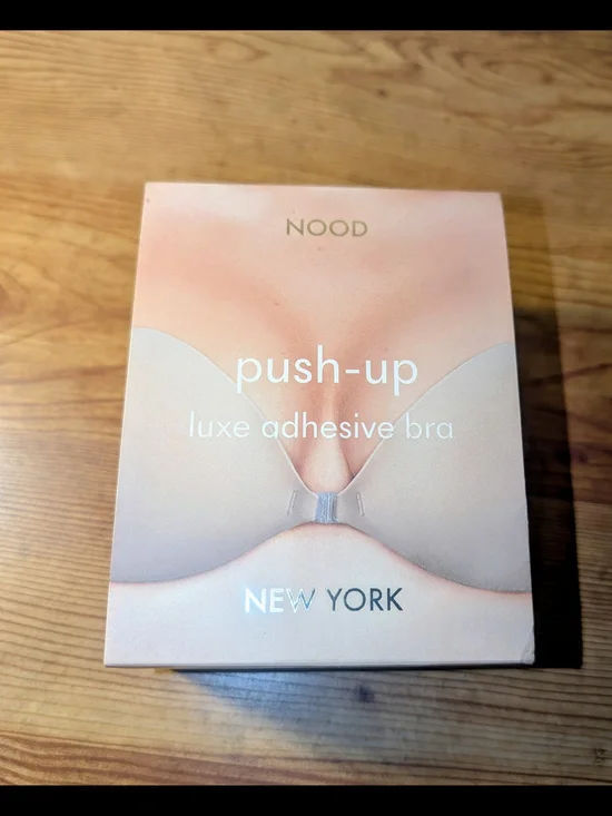 C Nordstrom NOOD Push Up Luxe Adhesive Bra — Soft Tan C