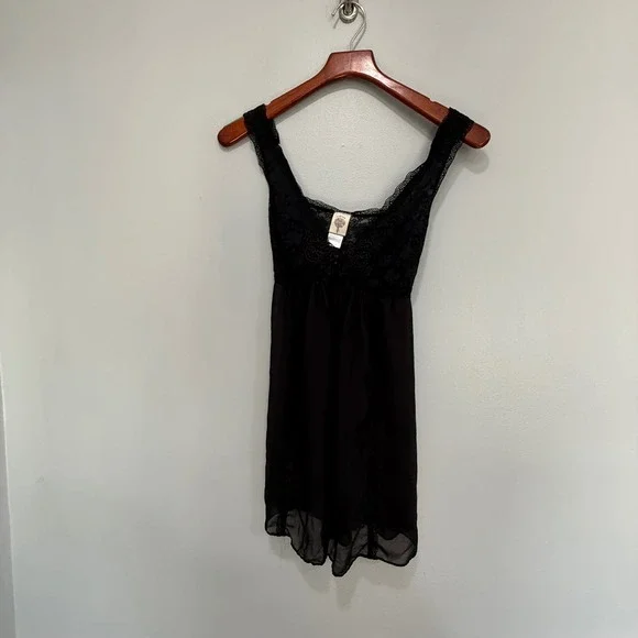 In Bloom by Jonquil Black Lace Butterfly‎ Babydoll Chemise lingerie Size M