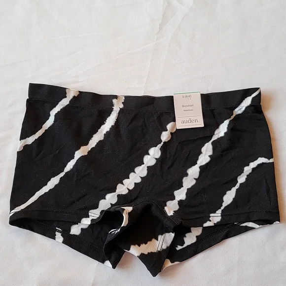 NWT Seamless Boyshort Panties | Auden