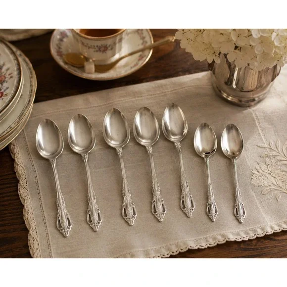 Oneida Monte Carlo Spoons Set of 7 Silver Stainless Baroque Floral Ornate