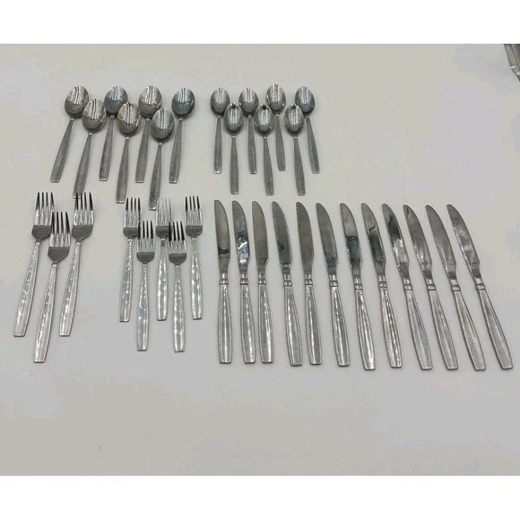 EVERMORE Oneida 34pc Stainless‎ Steel Flatware Forks Knives Spoons Set LOT