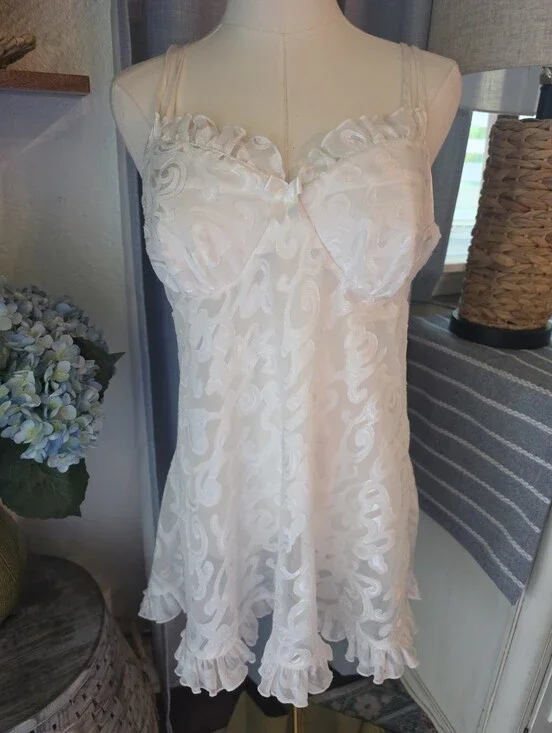 Vintage Lingrie White
