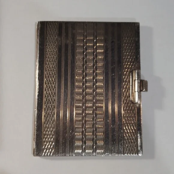 Vintage Sterling Silver Stripped Locket Picture Photo Frame Pocket