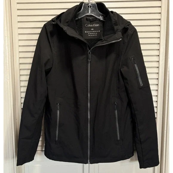 Calvin Klein Faux Fur Hood‎ Jacket Zip Up Size Sm Pockets Lined Water Resistant