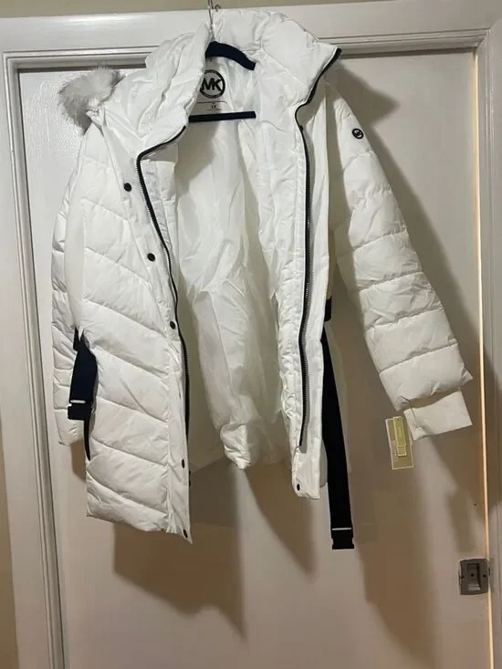 Michael Kors White Quilted Puffer Coat with Black Trim NEW