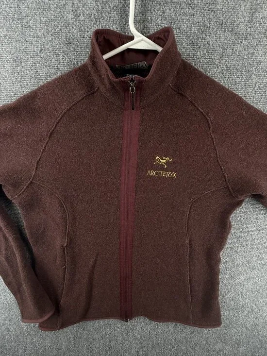 VTG Arc’teryx Regent Cardigan 2006 Large Raspberry Italian Wool Blend Red Brown
