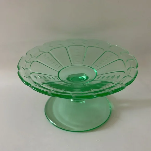 Vintage Green Glass Etched Design Cake or Sweets Stand, 6' in Diameter 3” Height
