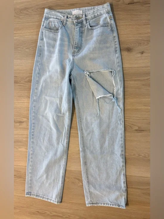 OAK + FORT Mom Jeans Light Blue Straight-Leg Distressed MSRP $149