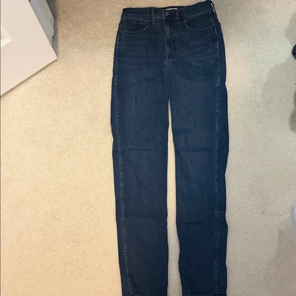 Madewell Skinny Roadtripper Stovepipe Jeans in Deep Indigo