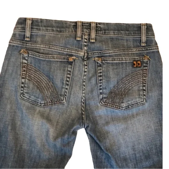 Joe’s Jeans Low Rise Cropped Jeans Blue Denim Size 27
