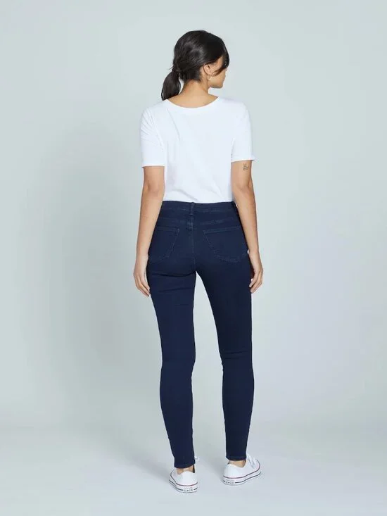 Universal Standard Seine High Rise Skinny Jeans Dark Indigo
