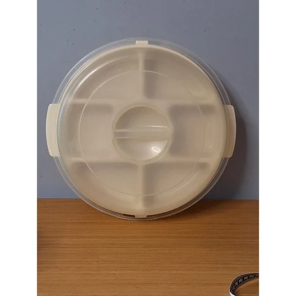 Vintage Rubbermaid Servin Saver Veggie Tray 7 Compartment Round Platter with Lid