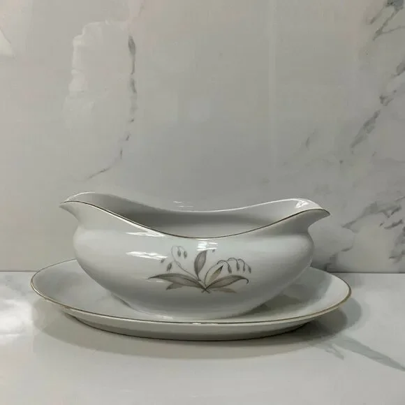 KAYSONS Fine China Golden Rhapsody Gravy Boat