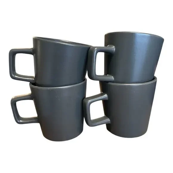 Stone & Lain Stoneware Coffee Mugs Set Of 4 Matte Grey EUC 3.5”x3.5”