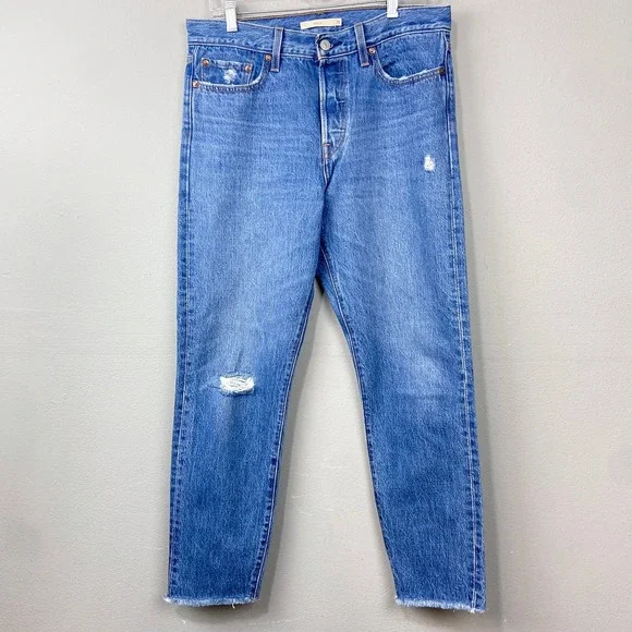 Levi's Wedgie Straight Jeans‎ Women 29 Icon Blue Distressed Raw Hem Button Fly