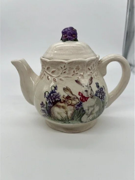 Easter Treasures Teapot by Cracker Barrel Bunny Rabbit Lilacs