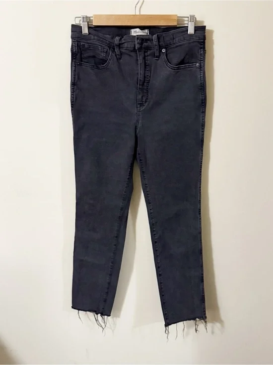 Madewell Black Stovepipe Raw Hem Size 29 Womens Jeans