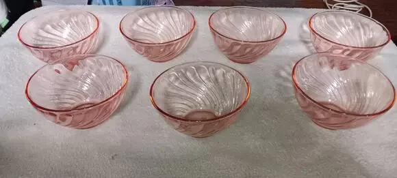 Vintage Cristal d'Arques Durrand Rosiland 7 Pink Swirl Dessert/ Cereal Bowls