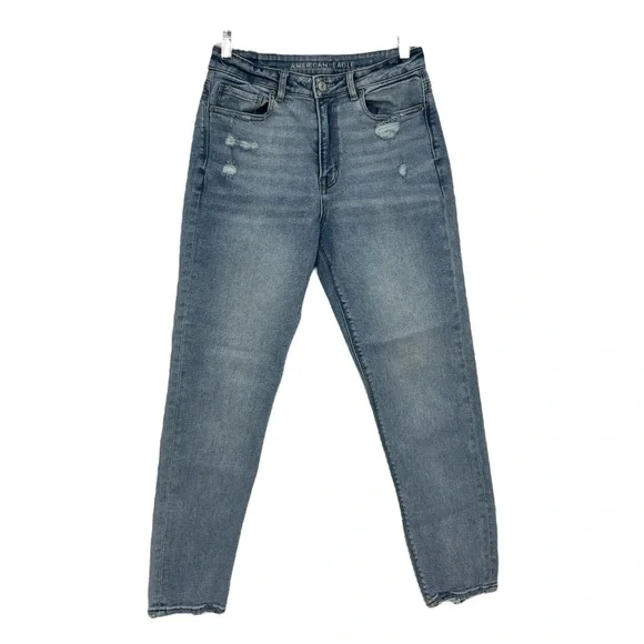 American Eagle stretch, high waist, distressed jeans, size 6 New