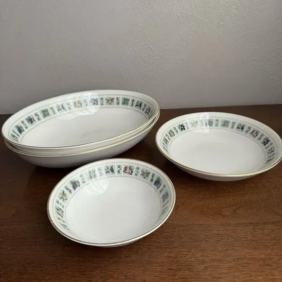 Royal Doulton Tapestry Lot of 4 Bowls, 2 Oval 9.5