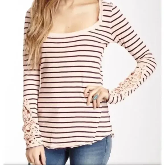 32- FREE PEOPLE Tuscaloosa Hard Candy Cuff Striped BOHO PINK Shirt Top sz XS
