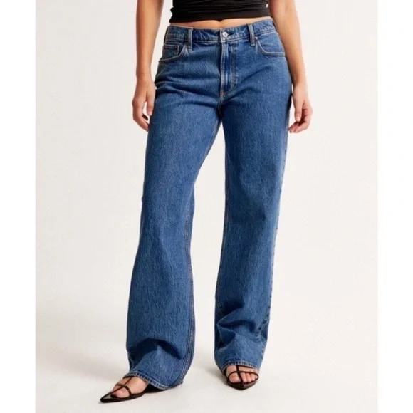 Abercrombie & Fitch‎ Medium Wash The Baggy Low Rise.