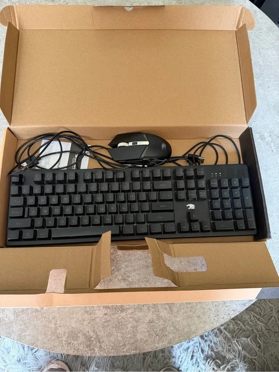 Razer Black Wired Gaming Keyboard and Mouse Set with Numeric Keypad