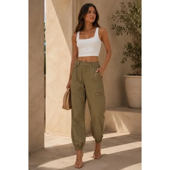 TNA‎ ARITZIA Tan Cargo Jogger Pants Zip Pockets WOMEN Small TWILL UTILITY