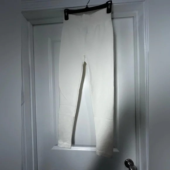 Conceited Cream Leggings‎