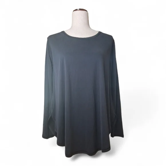 lululemon athletica Black Long Sleeve Crew Neck Tee Size 6