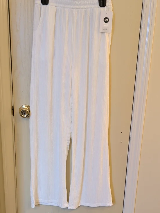 NWT New Mix White Textured Wide Leg Pants Size L Elastic Waist Pockets Summer