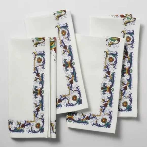 Sur La Table Deruta Napkins, Set of 4, Retail Price $59.95 USD, Size 20