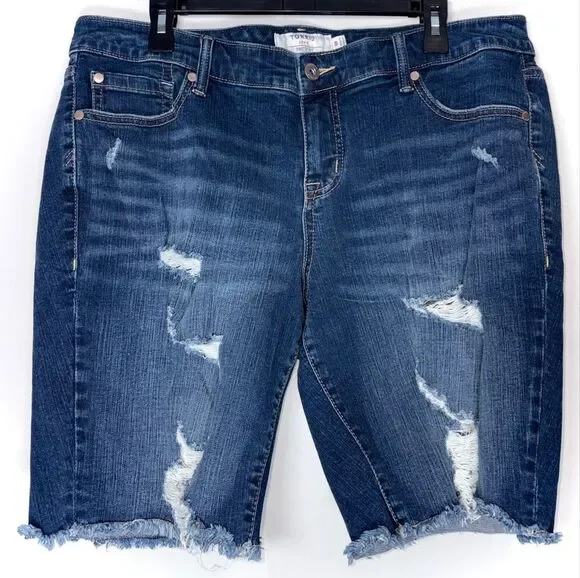 Torrid Jean shorts size 18