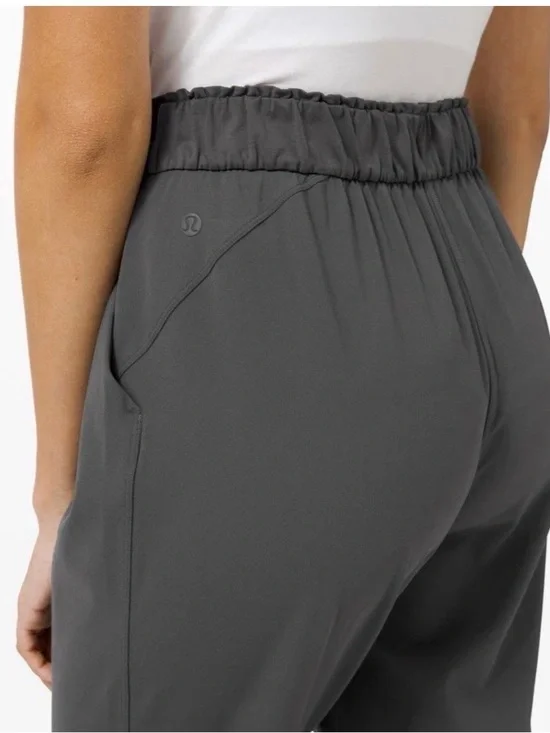 lululemon athletica Women's graphite grey keep moving pants high rise sz 10
