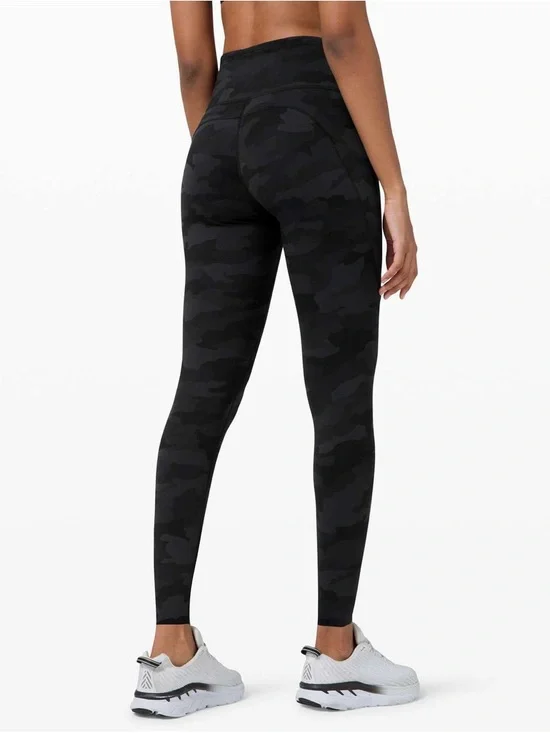 Lululemon Fast and Free High-Rise Tight 28