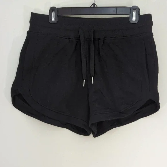 HALARA Women's Cotton Blend Black‎ Shorts | LARGE