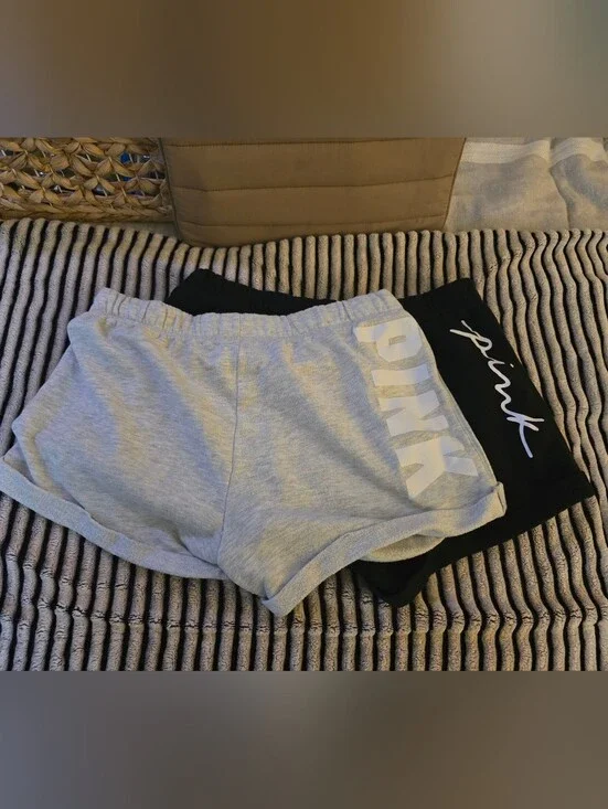 PINK VS (Set Of 2) Logo Lounge Shorts In Light Gray & Black