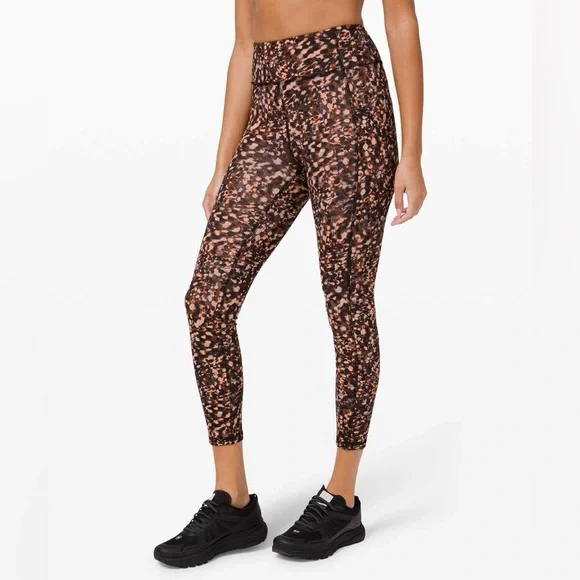 NWOT Lululemon Invigorate Leggings High-Rise Tights 25