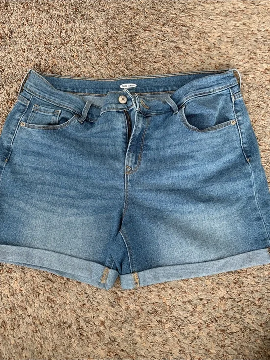 Old Navy Light Blue Denim Cuffed Women's Shorts