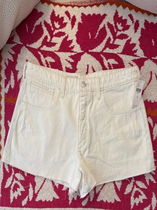 Anthropologie Pilcro White Denim Shorts NWT