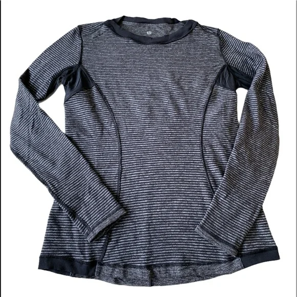 Lululemon Base Runner