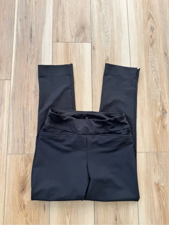 Black Women’s Pants