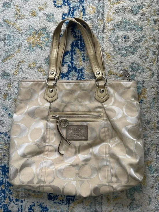 Coach Y2K Signature Tote Bag in Champagne