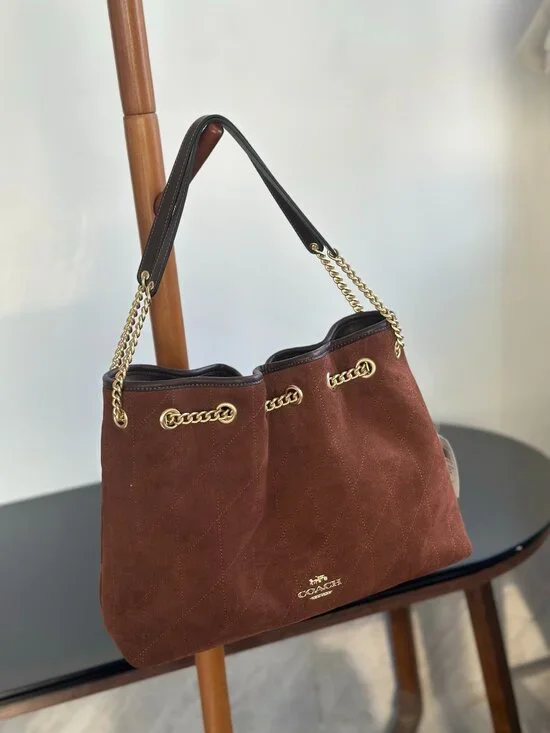 🤎Coach Brown Suede Quilted Chain Drawstring Shoulder Tote Bag